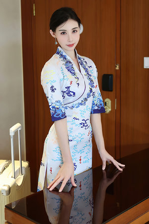 东瀛美女动人表演推荐